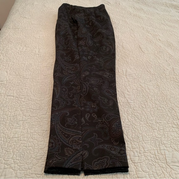 Chico’s Black Paisley Pattern Pants - 12 - Picture 4 of 15